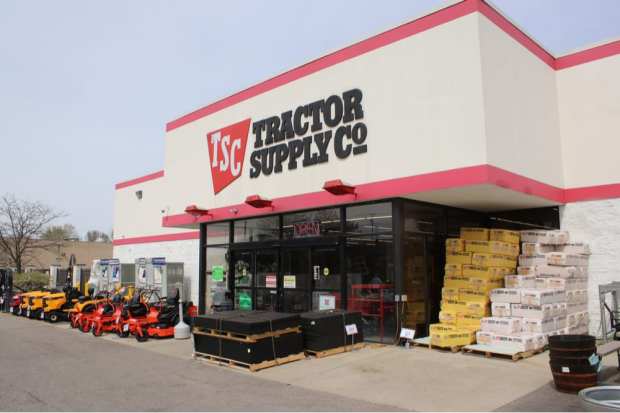 Tractor Supply CEO: Contactless Payments Are Up