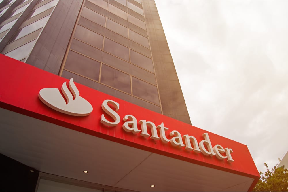 Upgrade Closes $40M Santander-Led Funding Round
