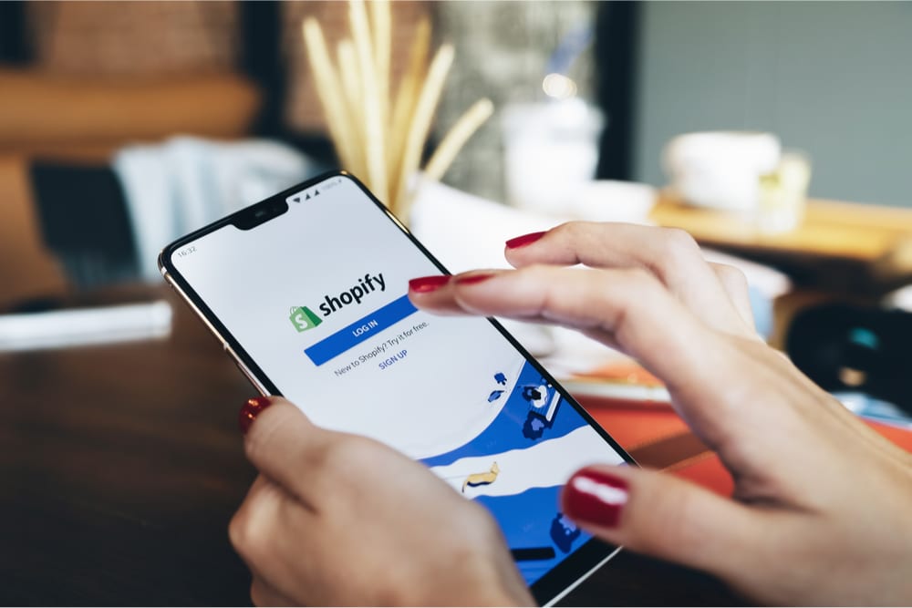 The Growth Of Digital Marketplaces And Livestreaming In Retail