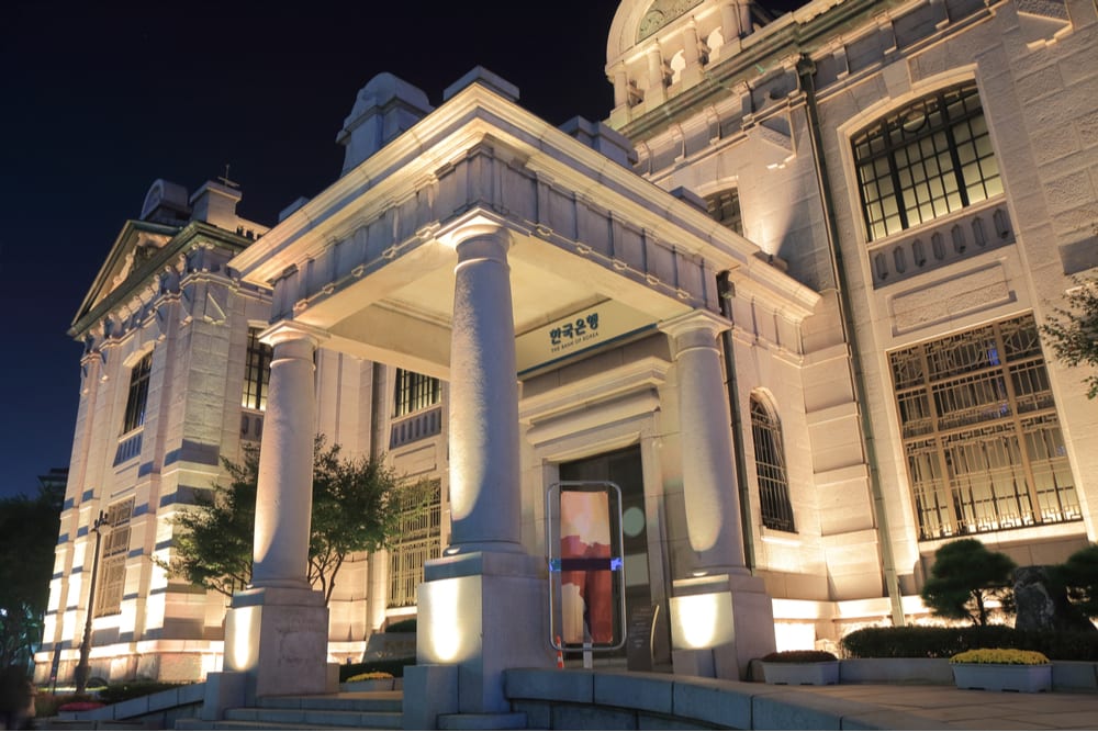 Bitcoin Daily: Bank Of Korea Launches Panel To Review Digital Currency; Revolut To Give Users Legal Control Of Cryptocurrencies