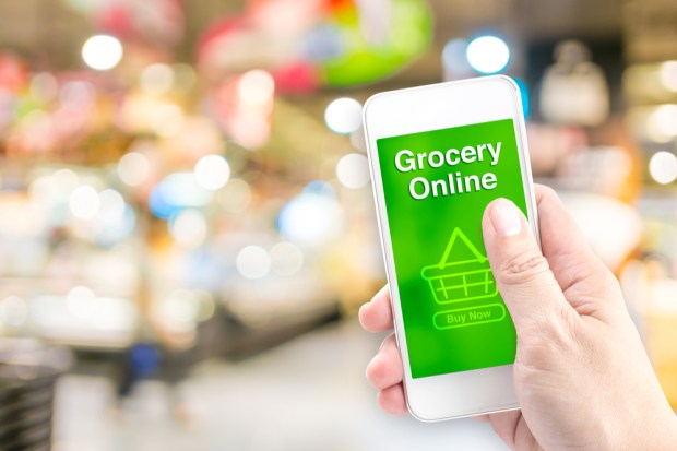 online grocery on smartphone