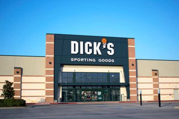 Dick's Sporting Goods Sees eCommerce Surge