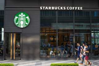 Starbucks Fast Tracks Curbside Pickup In Face Of Expected Q3 Loss