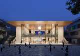 Apple Opens New, Larger Store in Beijing