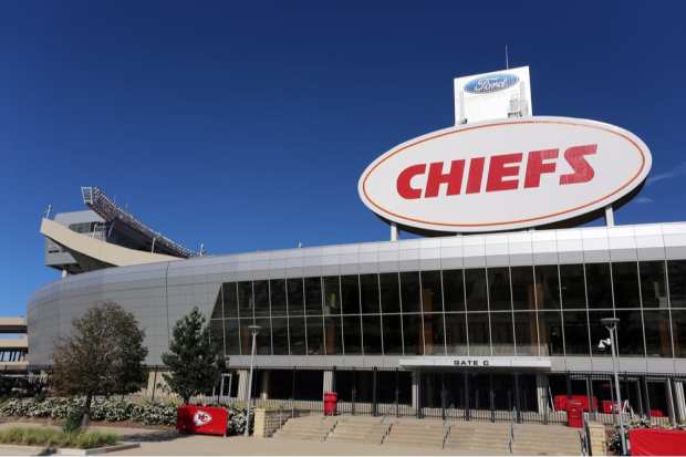 Coronavirus Refunds: Kansas City Chiefs Provide Reimbursement, Credit Options To Season Ticket Holders