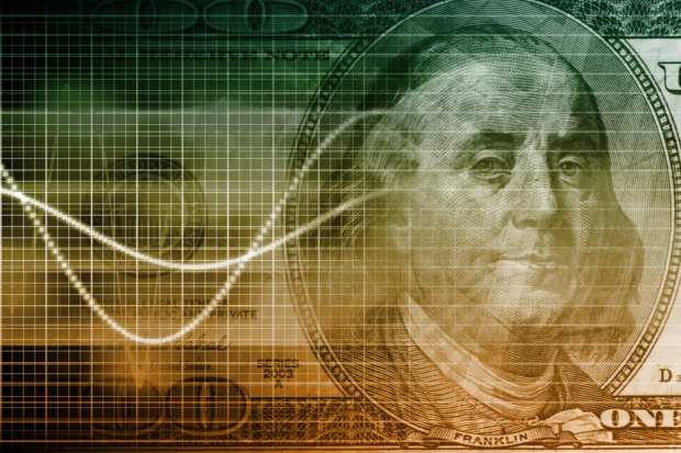 US Personal Income Down, Spending Up In June