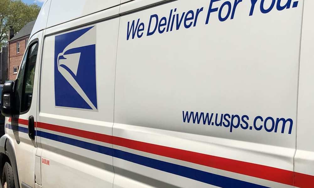 USPS delivery truck