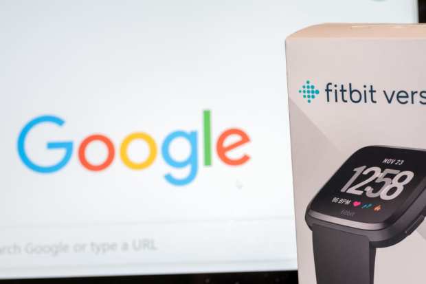 EU Questions Google Rivals About Fitbit Deal