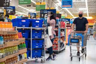 Walmart, Sam’s Club Shoppers Must Wear Face Masks Starting Next Week