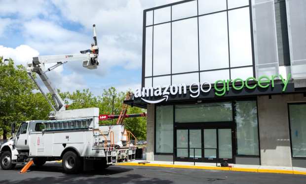 Grocery Roundup: Amazon Opens First Amazon Fresh Store And DoorDash Adds Grocery Delivery
