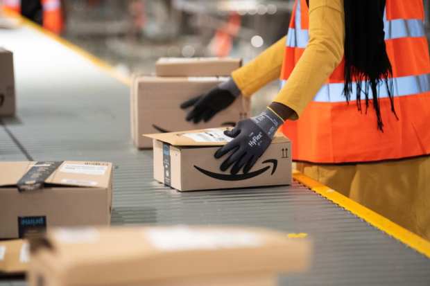 Amazon Could Turn Malls To Distribution Centers