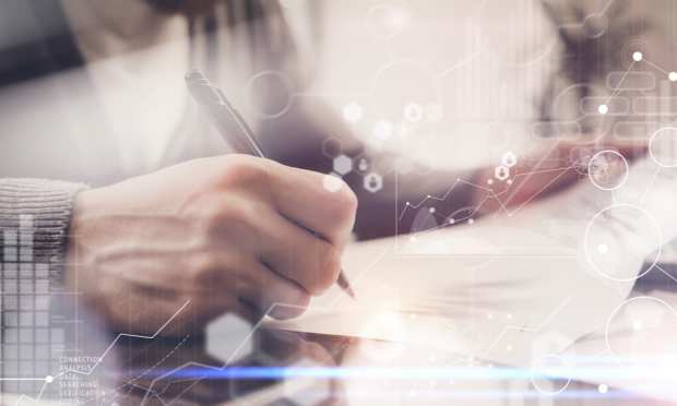 Fostering B2B Trust Through Smart Contracts And Legacy Rails