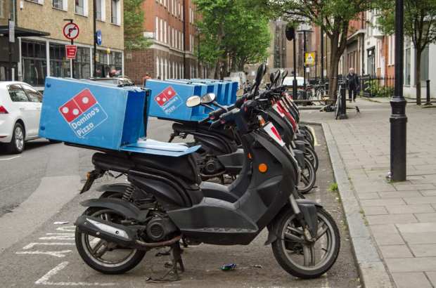 Domino’s To Hire 20K Amid Surge In Pizza Demand