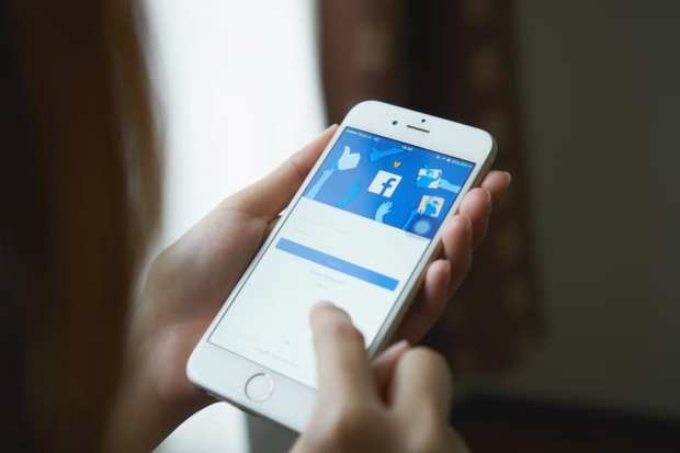 Facebook Boosts eCommerce Platform With ‘Accelerator’