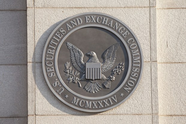 SEC Eases Eligibility Rules For Alternative Investments Like Venture Capital, Hedge Funds