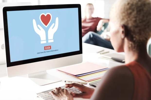 How Charitable Giving Boosts Online BNPL Sales, Customer Engagement