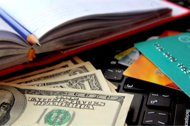 Fed Consumer Finance Survey Reveals Online Banking Usage, (Slightly) Higher Debt Burdens