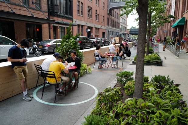 NYC Sees 40 Pct Hike In Bankruptcies As Office Workers, Tourists Stay Home