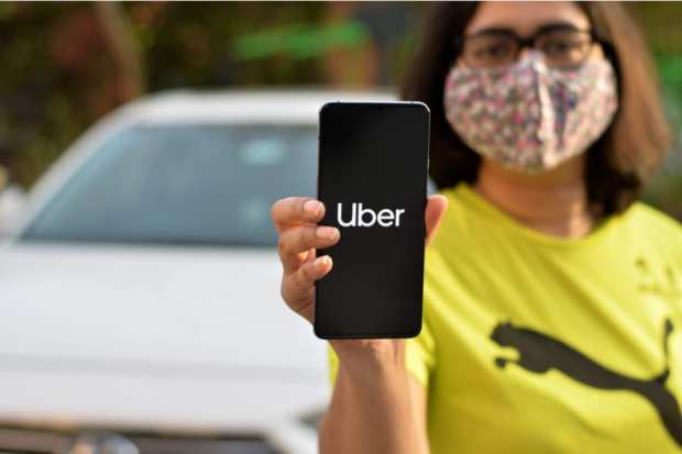 Uber Will Use Selfie Tech To Ensure Riders Wear Masks