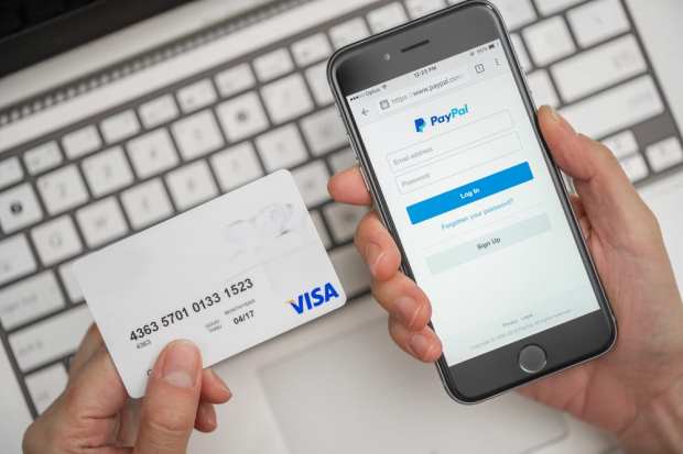 Visa, PayPal Expand Global Payments Partnership