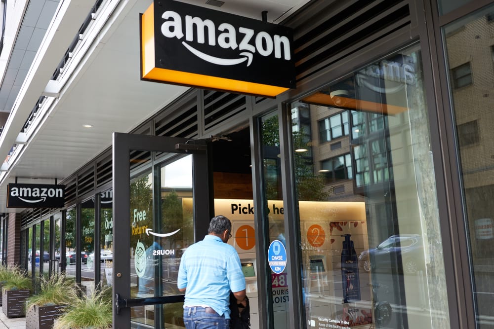Amazon Plans Massive Suburban Expansion To Speed Up Delivery