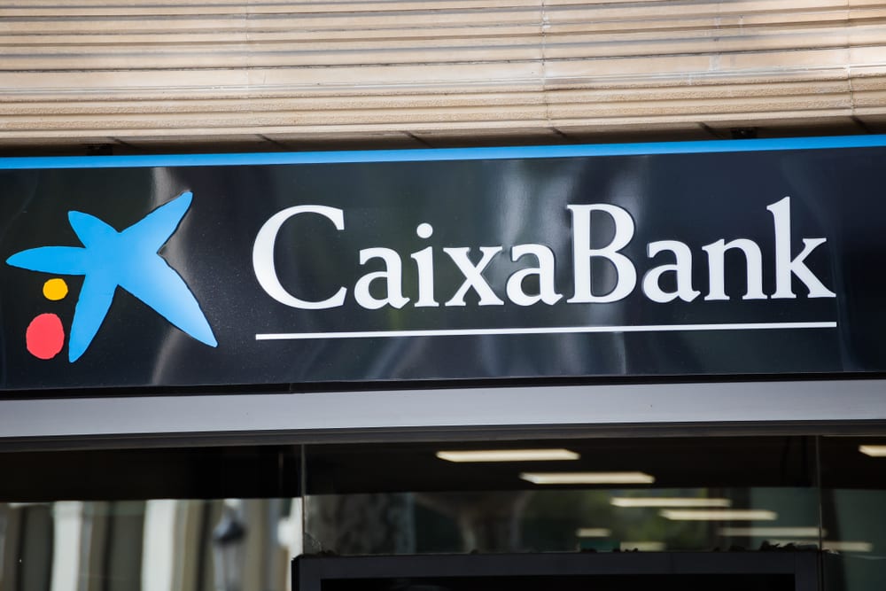 CaixaBank, Bankia Merger Could Create Spain’s Largest Financial Institution