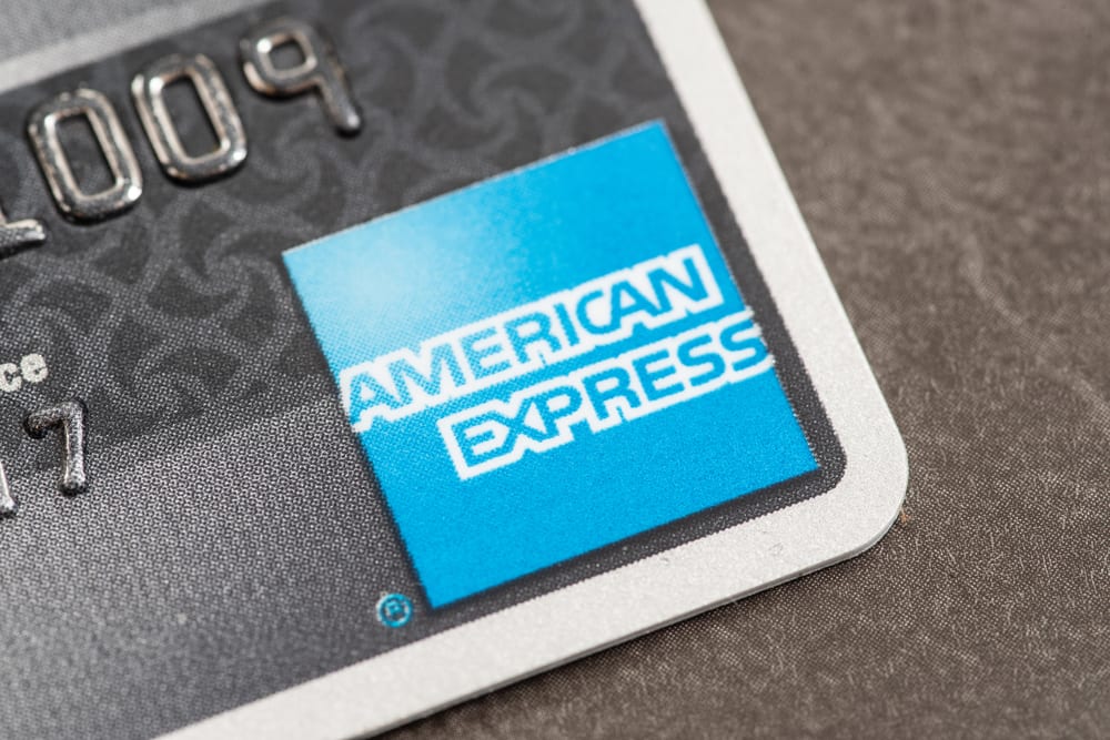 American Express: Rebound In (Non-T&E) Consumer Spend — Online Retail Up 20 Pct