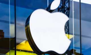Apple Earnings Expected To Reflect Work-At-Home Trend