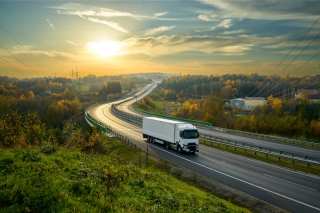 Last Mile Delivery: Apple Joins Trend Toward Using Stores As Fulfillment Centers