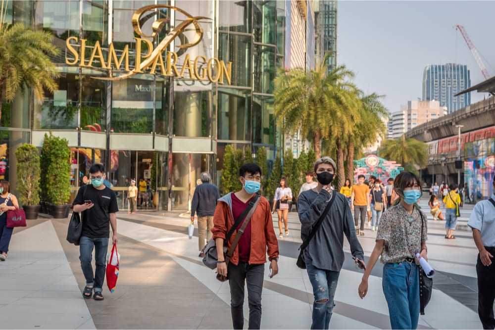 Spending Rush During China’s Golden Week Signals Economic Uptick