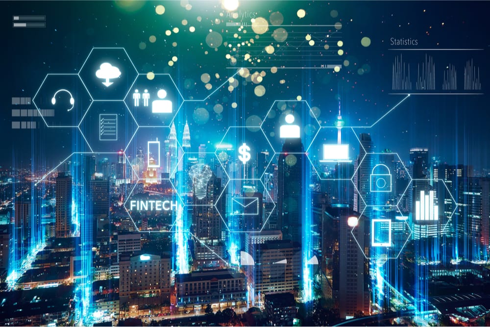 Legacy FIs And FinTechs Get Friendlier To Map Change Together