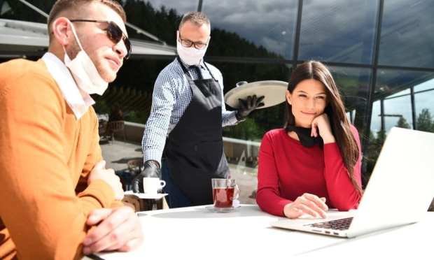 Dutch Bank Head: Next COVID Wave Won’t Hit Economy As Hard