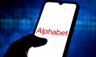 Alphabet 3Q Earnings Will Focus On Advertising, The Cloud And US Antitrust Lawsuit