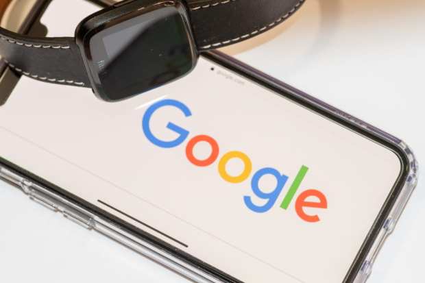 Google-Fitbit Deal Delay