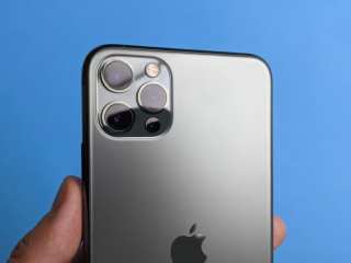 Wireless Companies Hope New Apple iPhone Launch Jumpstarts 5G Adoption