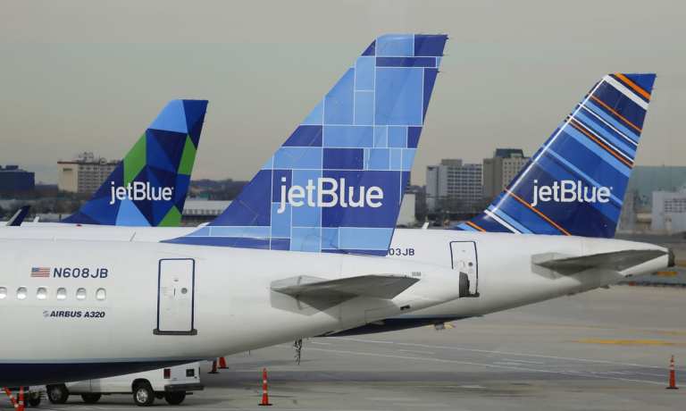 JetBlue Expects Some Q4 Holiday Improvement