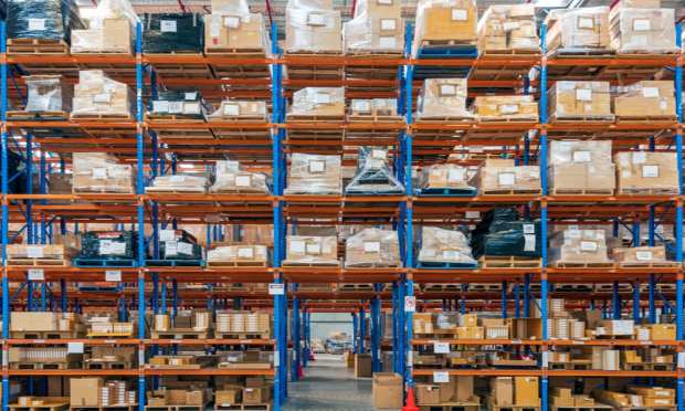 How Outsourcing Logistics Can Help SMBs Compete With Amazon