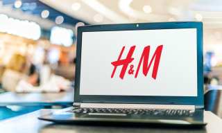 H&M Integrates Conversational Commerce With Virtual And Live Chat Applications