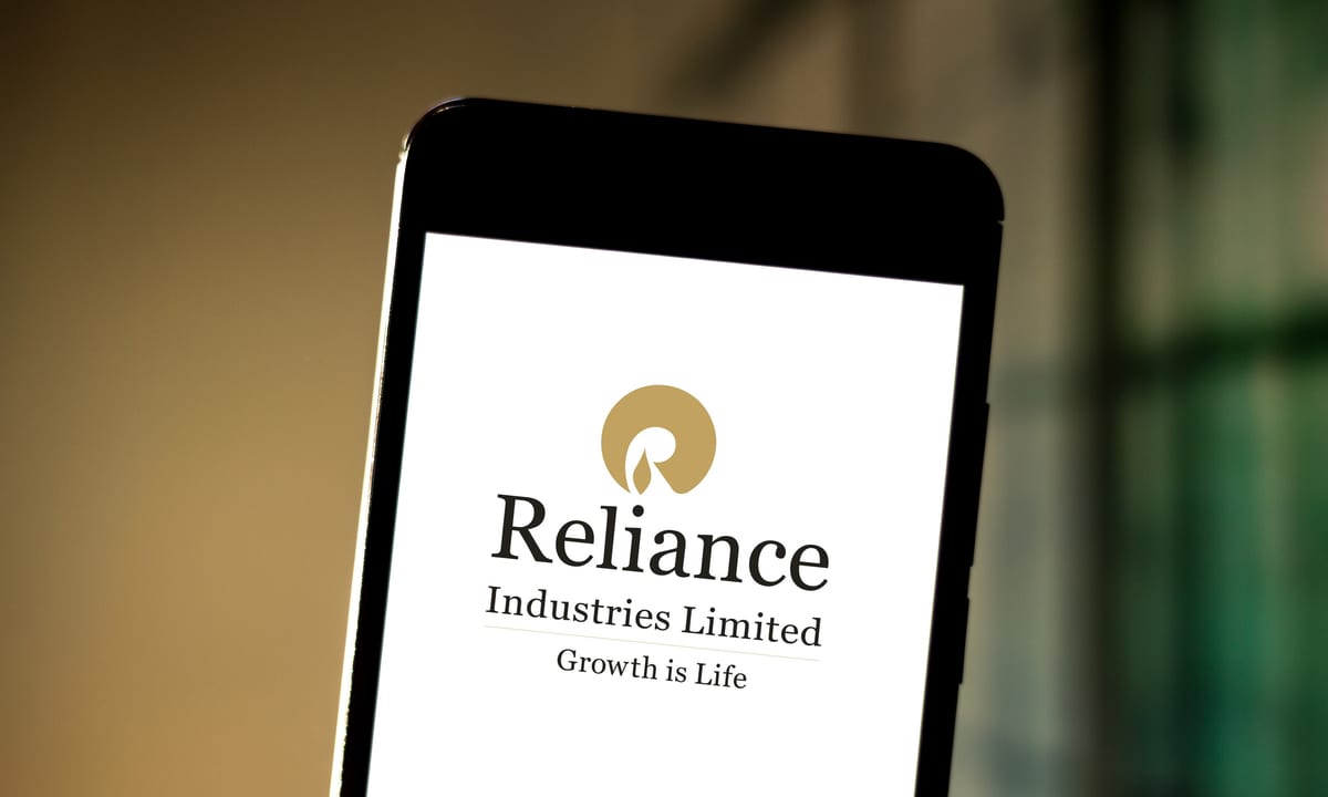 Amazon Claims Insider Trading In Latest Bid To Halt Reliance’s Deal For Future Group