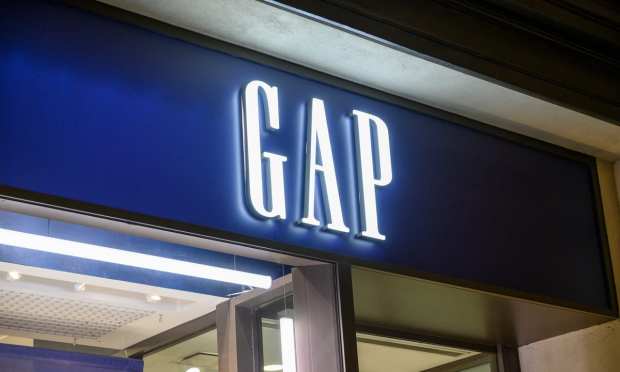 Gap Inc. Online Sales Jump 61 Pct Amid Drop In Store Sales