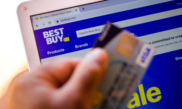 COVID-19 Has Retailers Nudging Black Friday Shoppers Online