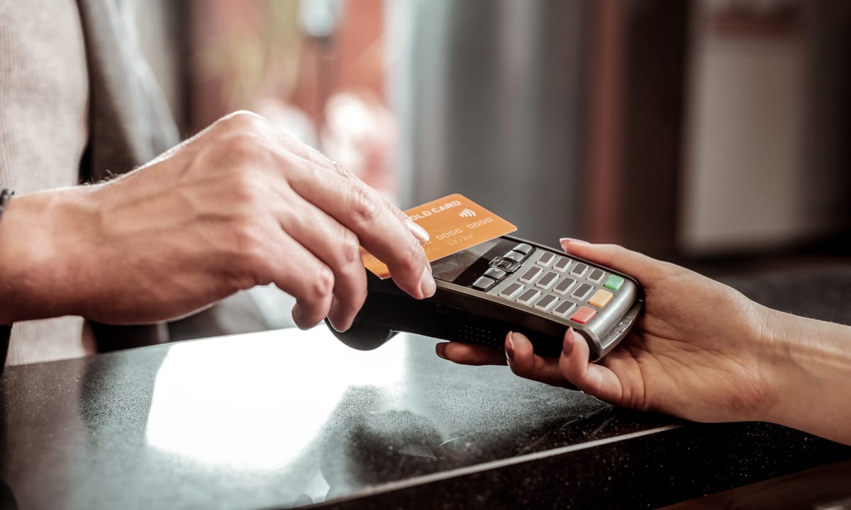 Positive Developments In eCommerce Platforms, Contactless Cards