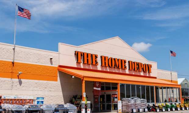 Home Depot, Macy’s, Walmart Push Omnichannel Integration of in-Store and Online Retail