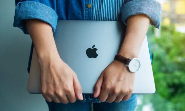 Apple MacBook Sales Poised For Banner 2021