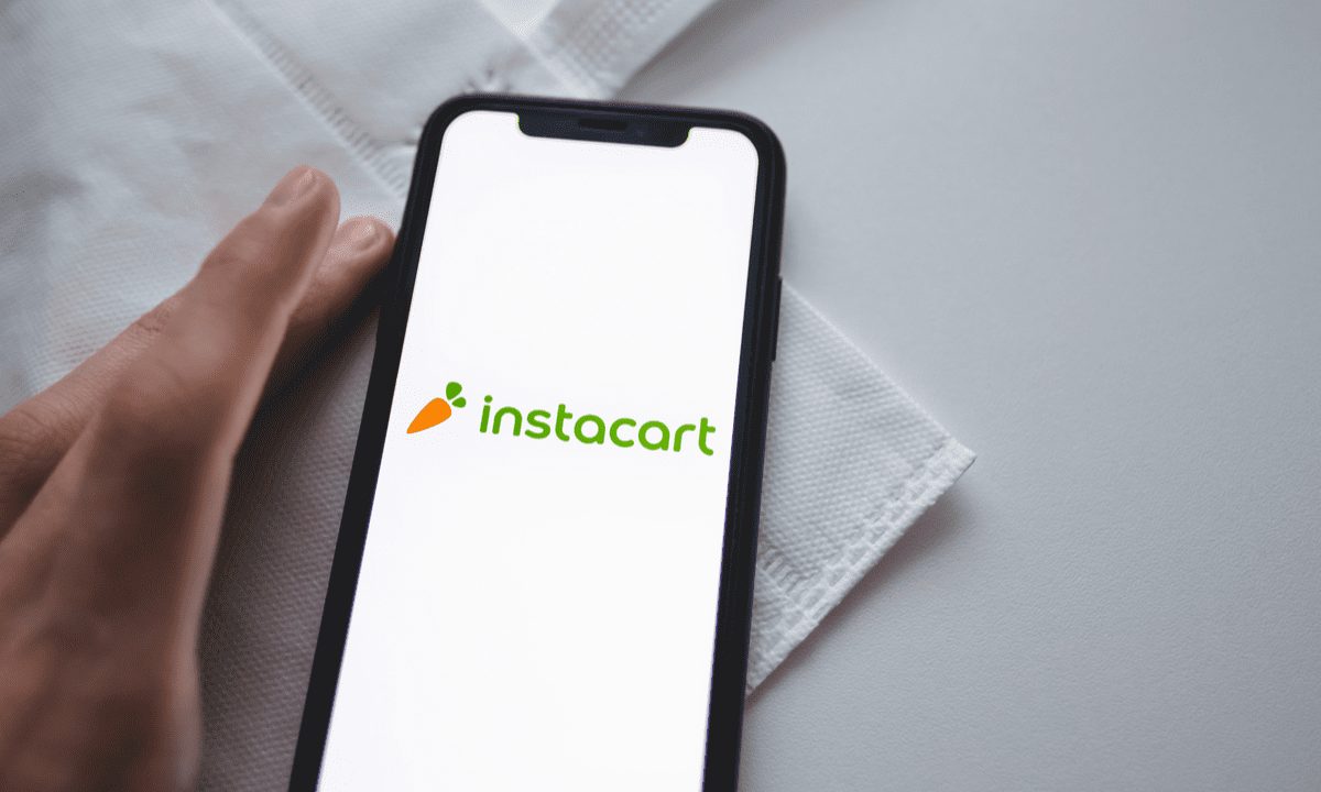 Midwest Retailer Meijer Signs With Instacart For Grocery Delivery