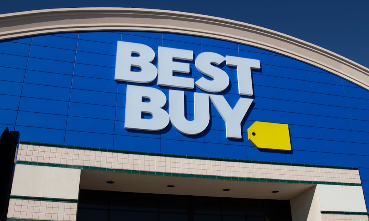 Best Buy Tests Smaller, DigitalFriendly Format