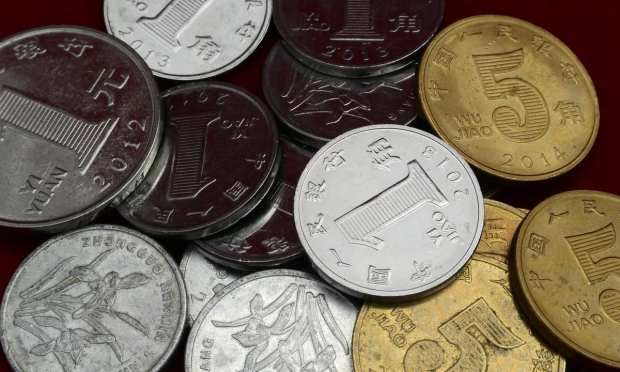 China’s Central Bank Tells Merchants To Accept Cash