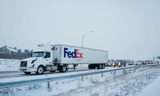 Target, Walmart Adjust Holiday Delivery Processes As Shipping Crisis Peaks