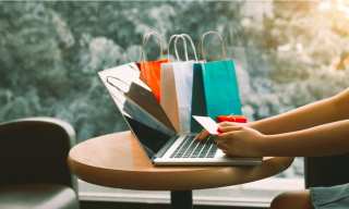 US Retail Sales Up 2.4 Pct From November To Dec. 24