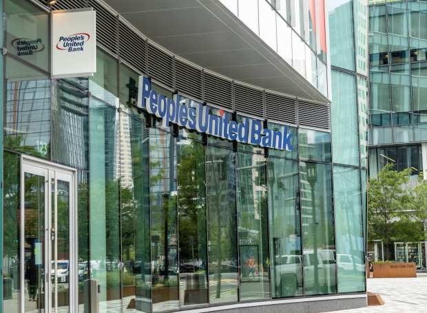 People’s United Bank On How ML And Rules-Based Analysis Work In Tandem For Fraud Prevention